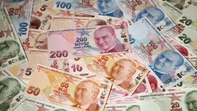 En düşük emekli maaşlarına 15 bin liraya kadar zam gelebilir!
